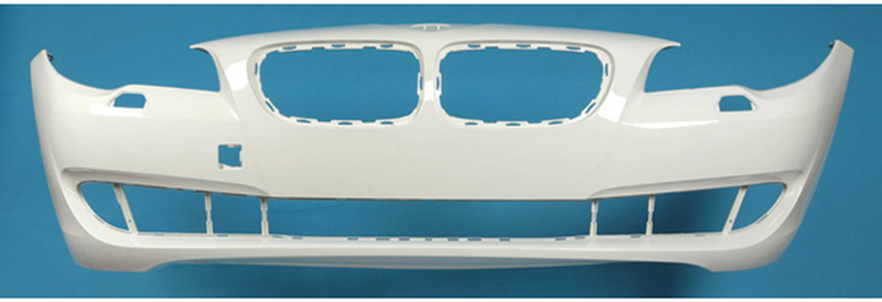 Illustration for article titled 2011 BMW F10 5-Series Brochure Scan Leak